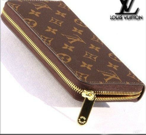 Carteira Louis Vuitton Zippy Monogram
