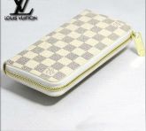 Carteira Louis Vuitton Zippy Damier Azur